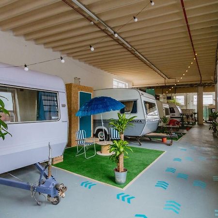 Towed Town Camping Bristol Eksteriør billede