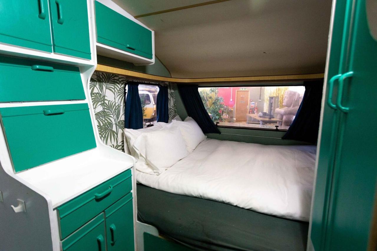 Towed Town Camping Bristol Eksteriør billede