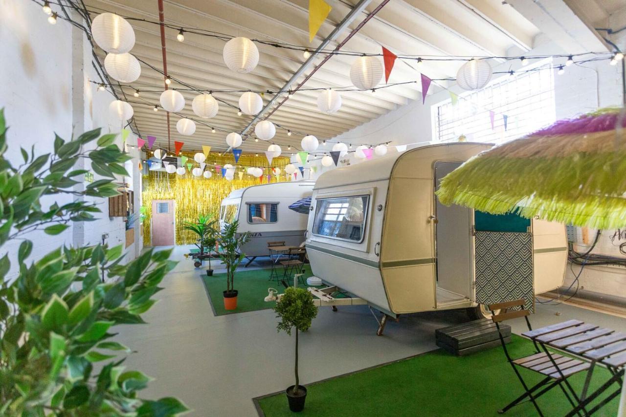 Towed Town Camping Bristol Eksteriør billede