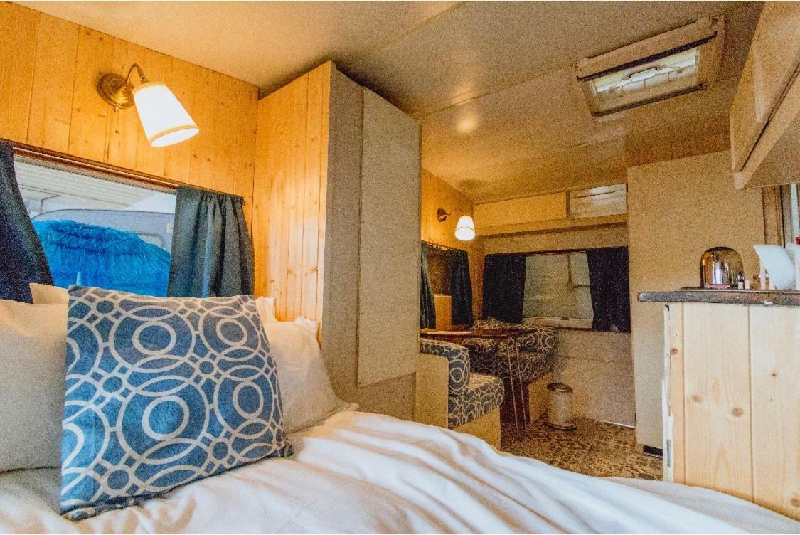 Towed Town Camping Bristol Eksteriør billede