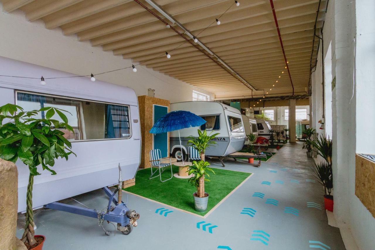 Towed Town Camping Bristol Eksteriør billede